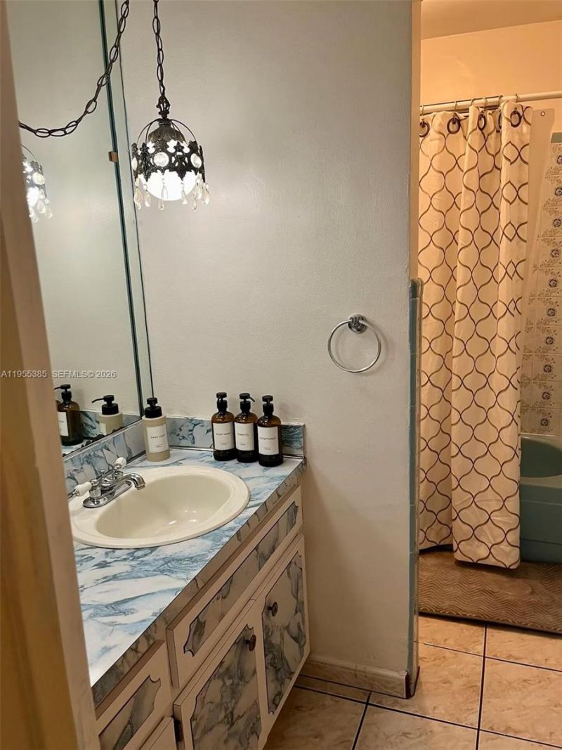 1712 SW 13th St, Miami, FL 33145 Photo