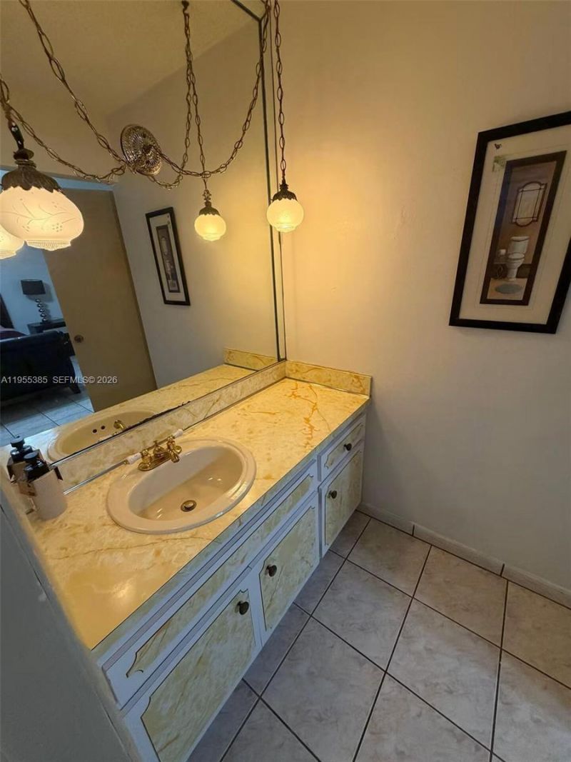 1712 SW 13th St, Miami, FL 33145 Photo