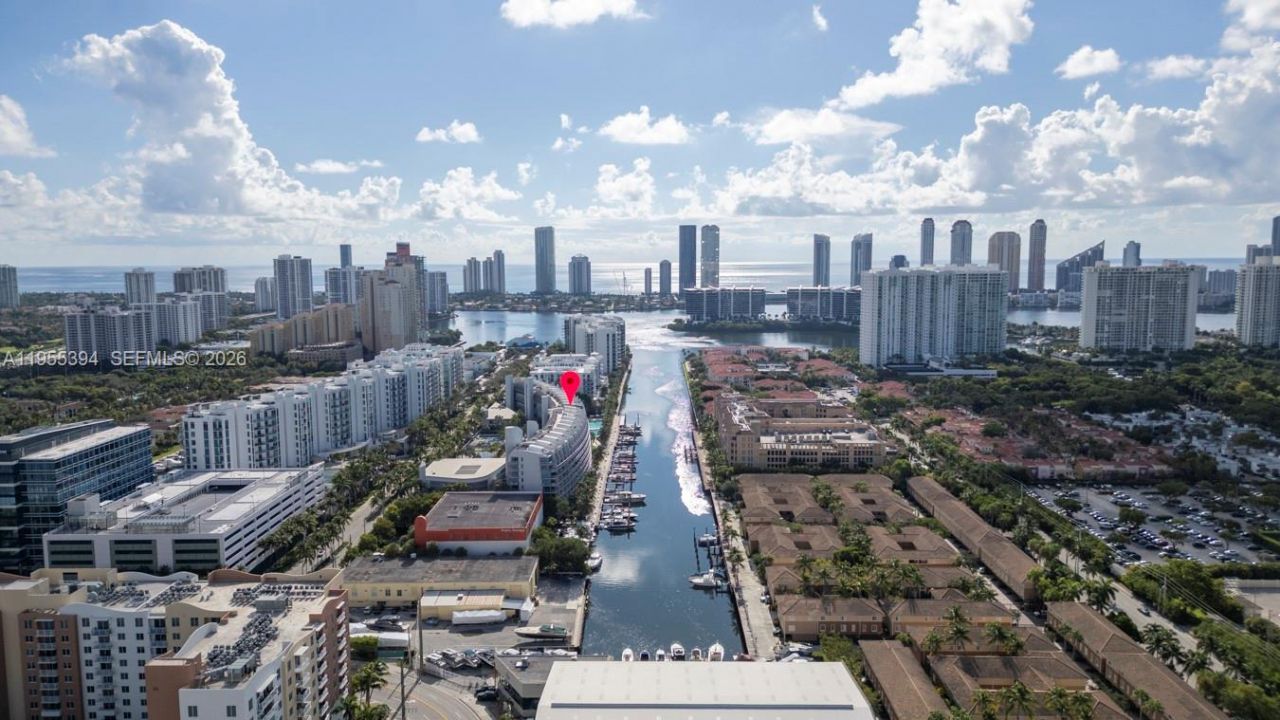 2950 NE 188th St, Unit 315, Aventura, FL 33180 Photo