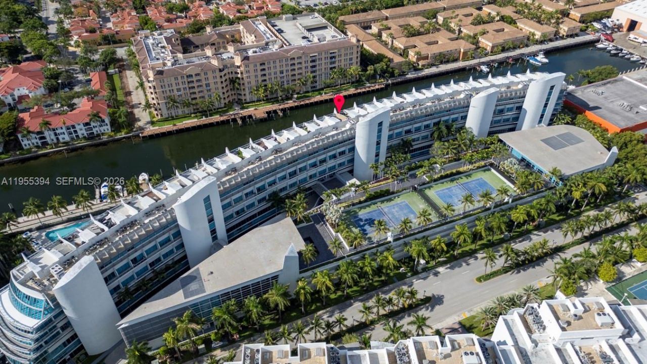 2950 NE 188th St, Unit 315, Aventura, FL 33180 Photo