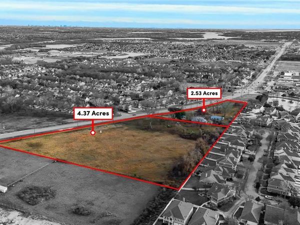 1979 Fm 2931 , Aubrey, TX 76227