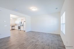 305 Cherwell Ct. photo 4