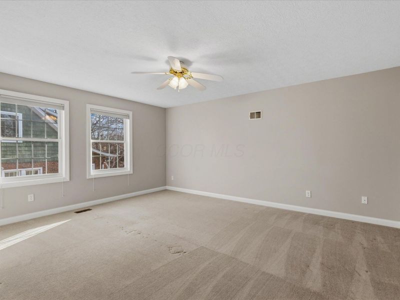 45 E California Avenue, Columbus, OH 43202 Photo 44