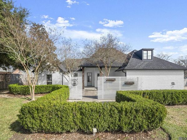 17950 Old Jefferson, Prairieville, LA 70769