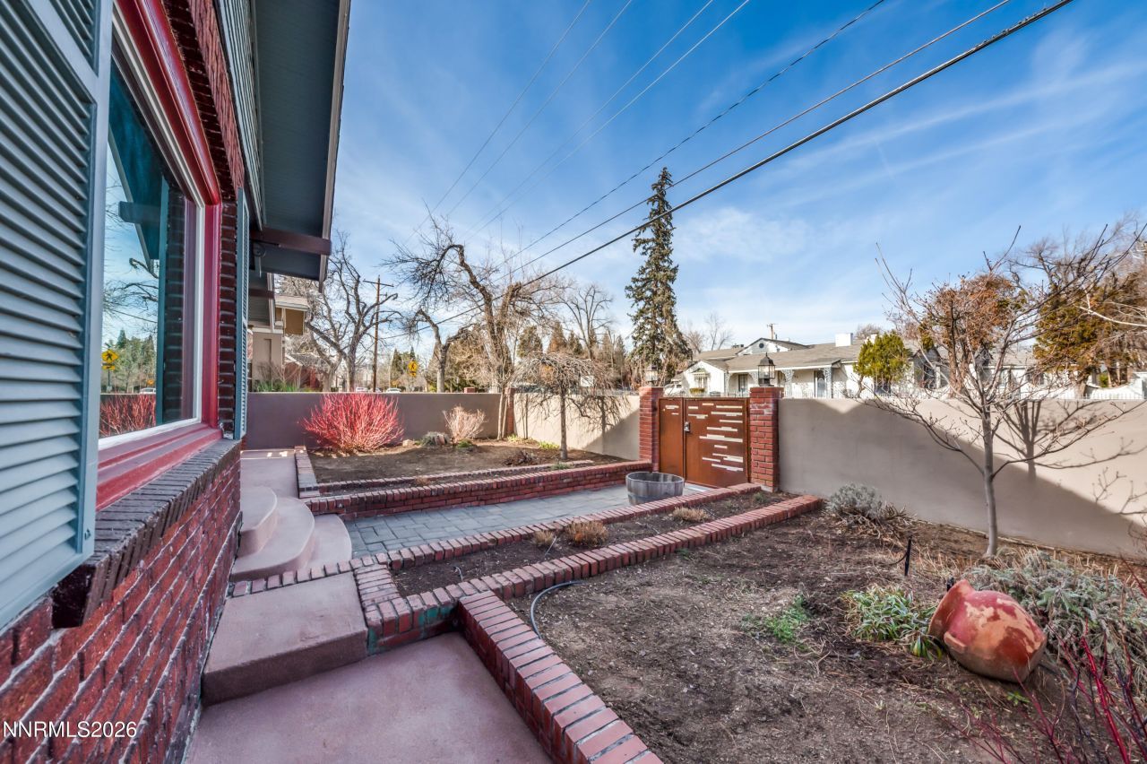 596 California Avenue, Reno, NV 89509 Photo