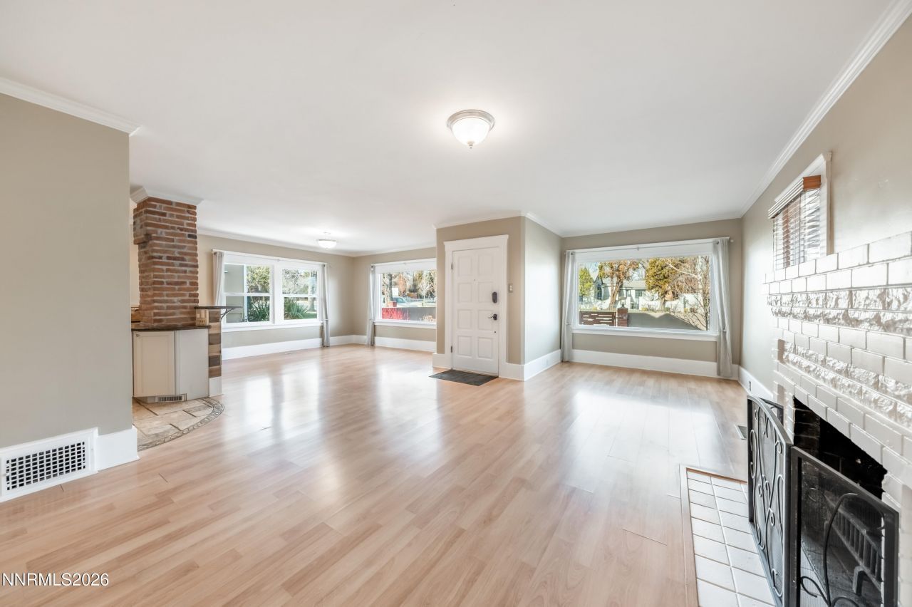 596 California Avenue, Reno, NV 89509 Photo