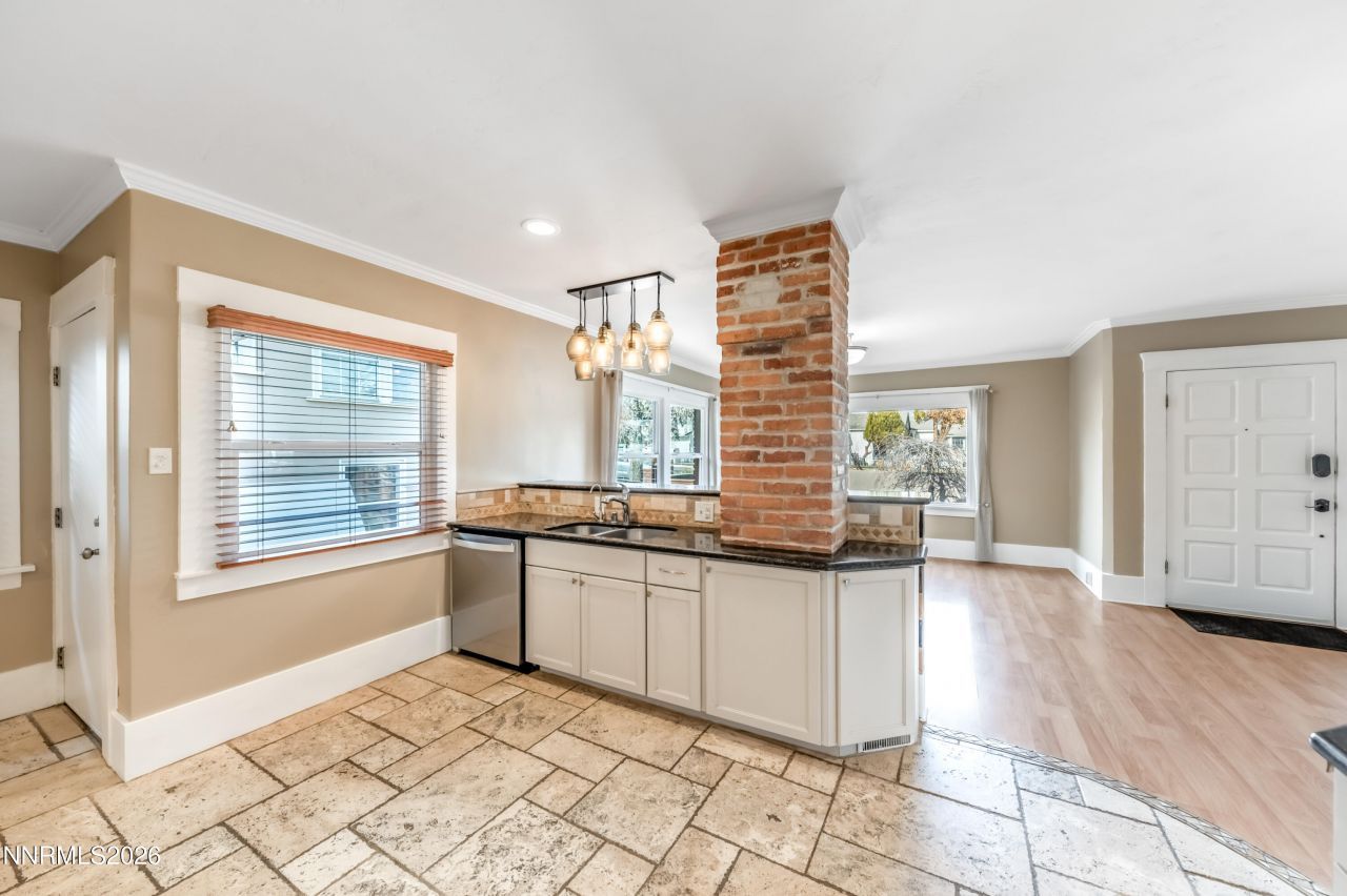 596 California Avenue, Reno, NV 89509 Photo