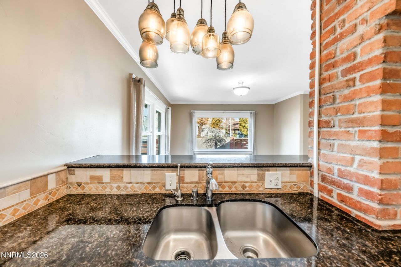 596 California Avenue, Reno, NV 89509 Photo