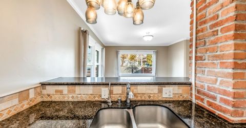 596 California Avenue, Reno, NV 89509 Photo