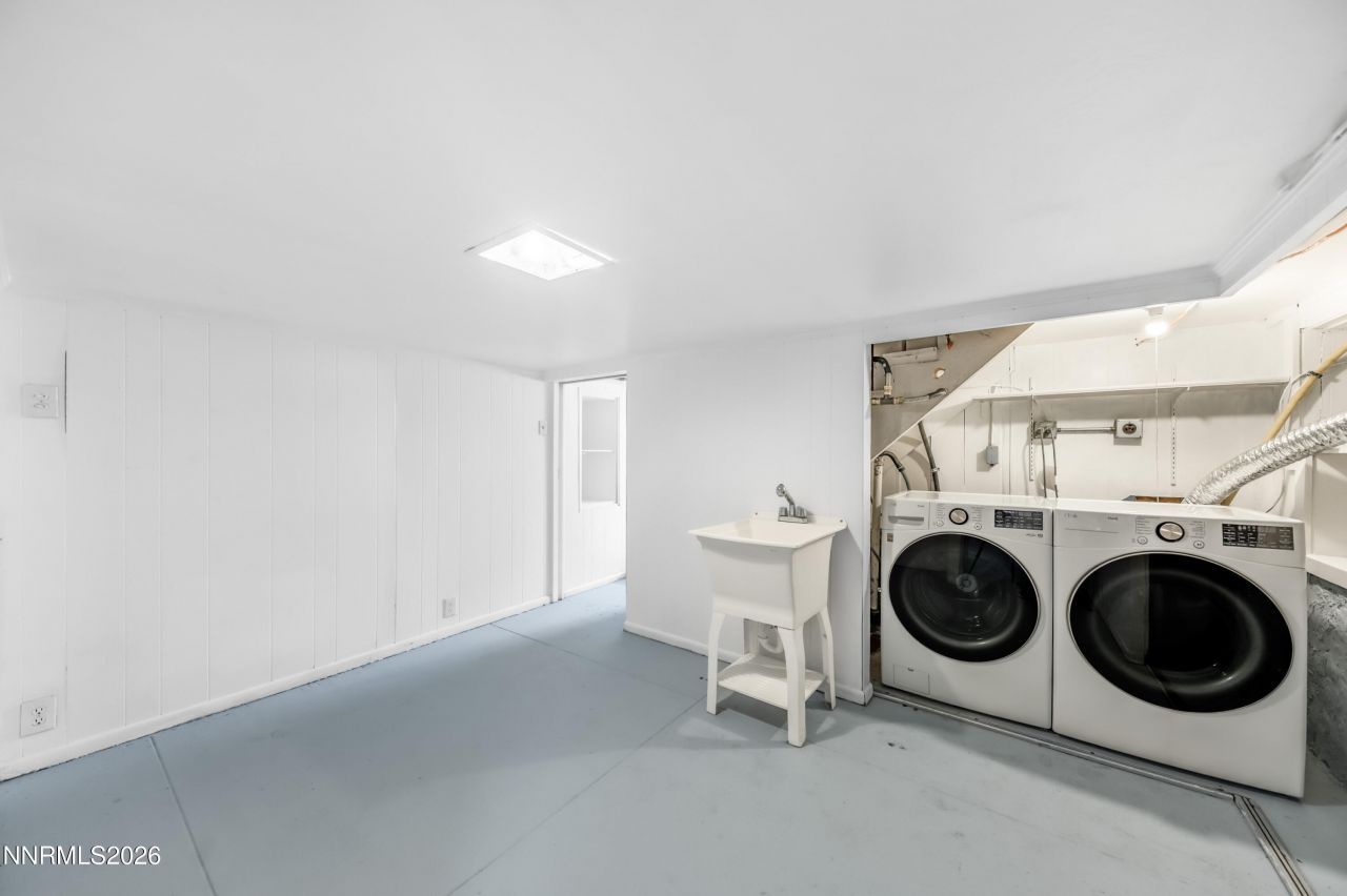 596 California Avenue, Reno, NV 89509 Photo