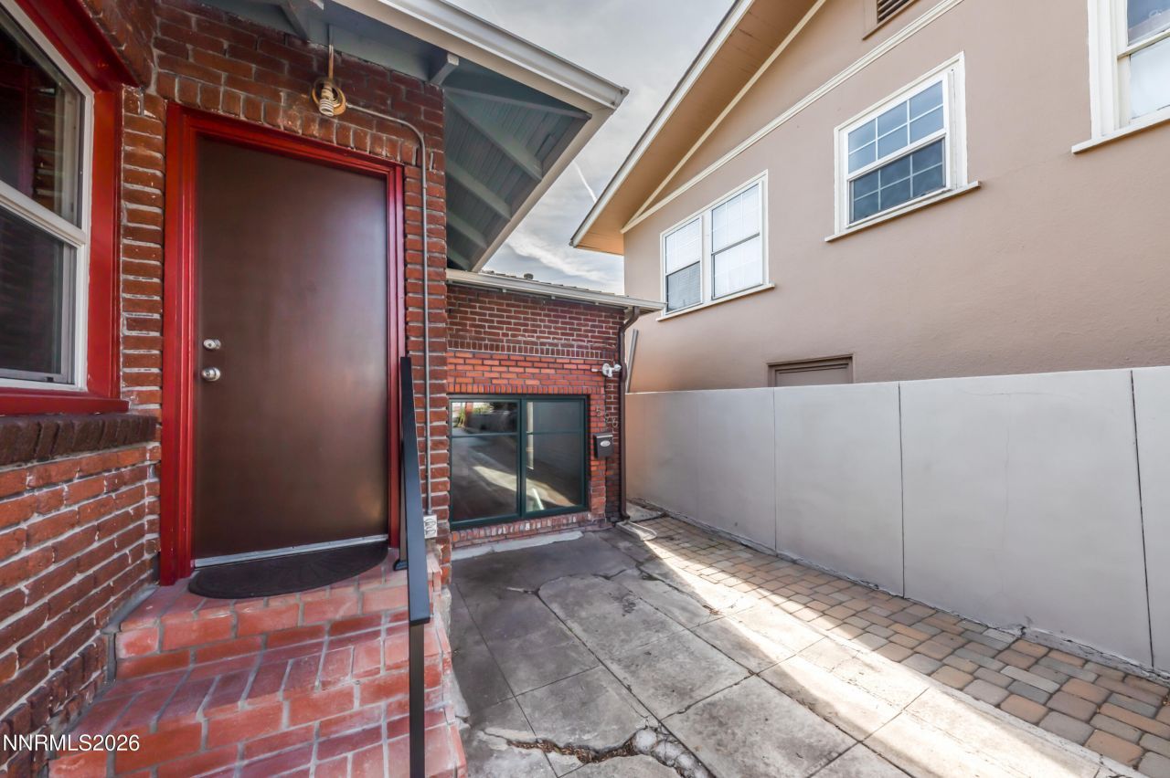 596 California Avenue, Reno, NV 89509 Photo