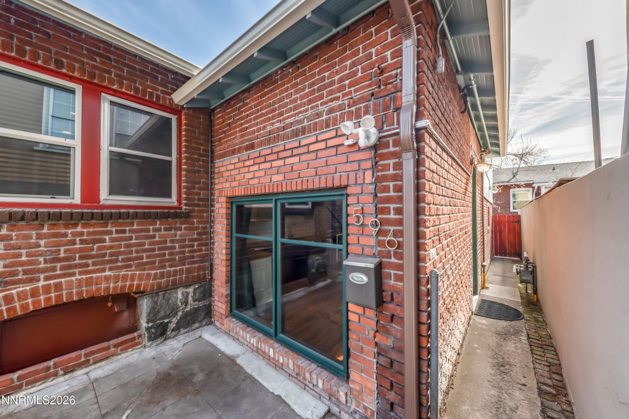 596 California Avenue, Reno, NV 89509 Photo