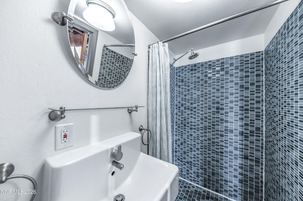 596 California Avenue, Reno, NV 89509 Photo