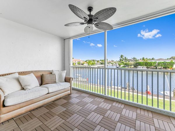 390 N Federal Highway, Unit 202, Deerfield Beach, FL 33441