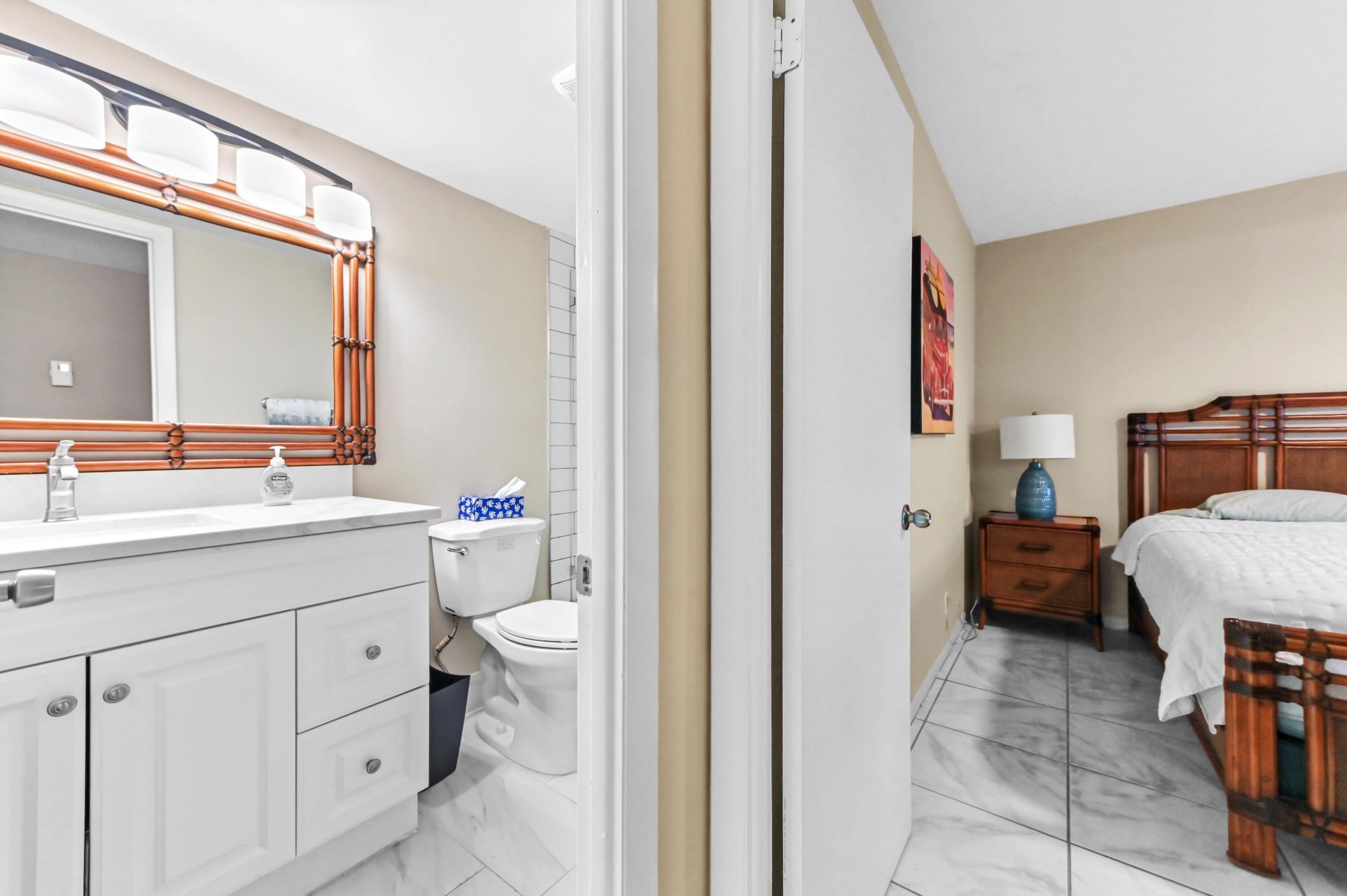 390 N Federal Highway, Unit 202, Deerfield Beach, FL 33441 Photo