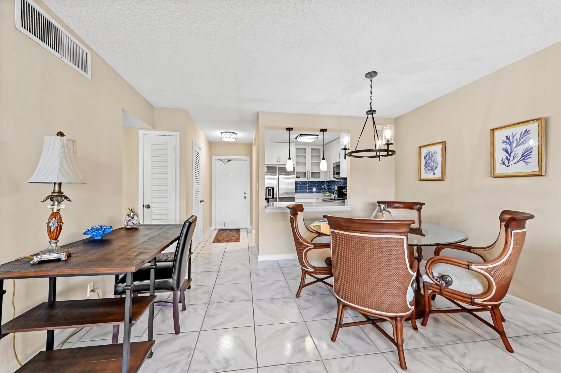 390 N Federal Highway, Unit 202, Deerfield Beach, FL 33441 Photo