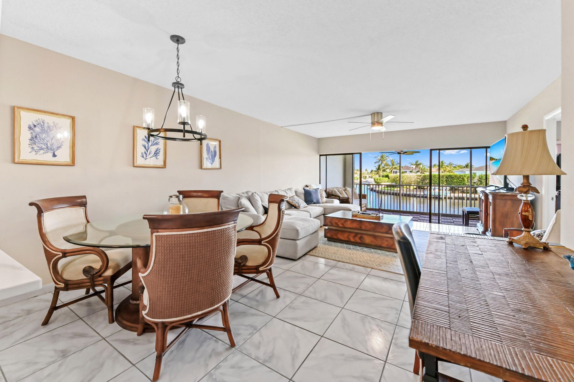 390 N Federal Highway, Unit 202, Deerfield Beach, FL 33441 Photo