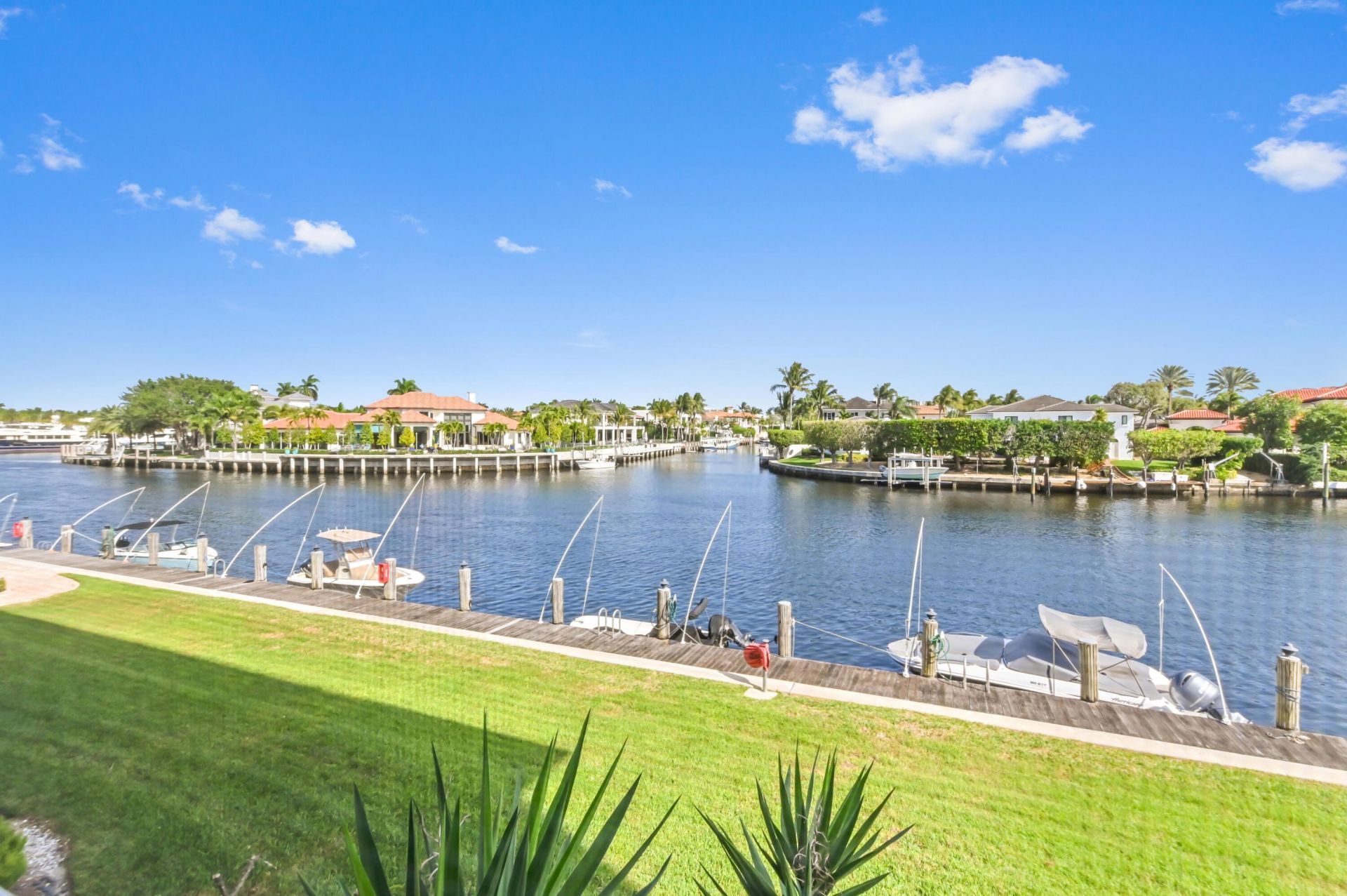 390 N Federal Highway, Unit 202, Deerfield Beach, FL 33441 Photo