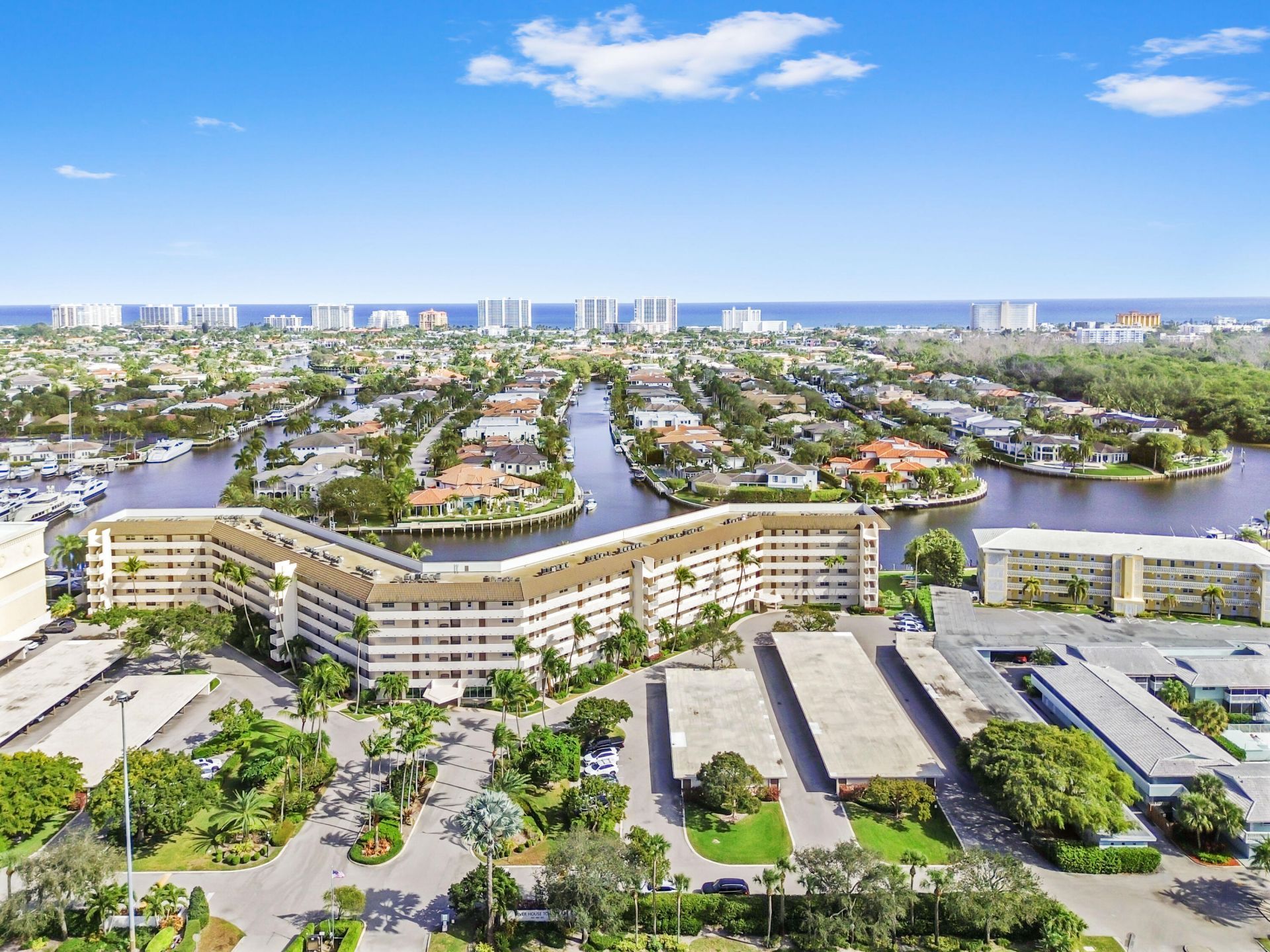 390 N Federal Highway, Unit 202, Deerfield Beach, FL 33441 Photo