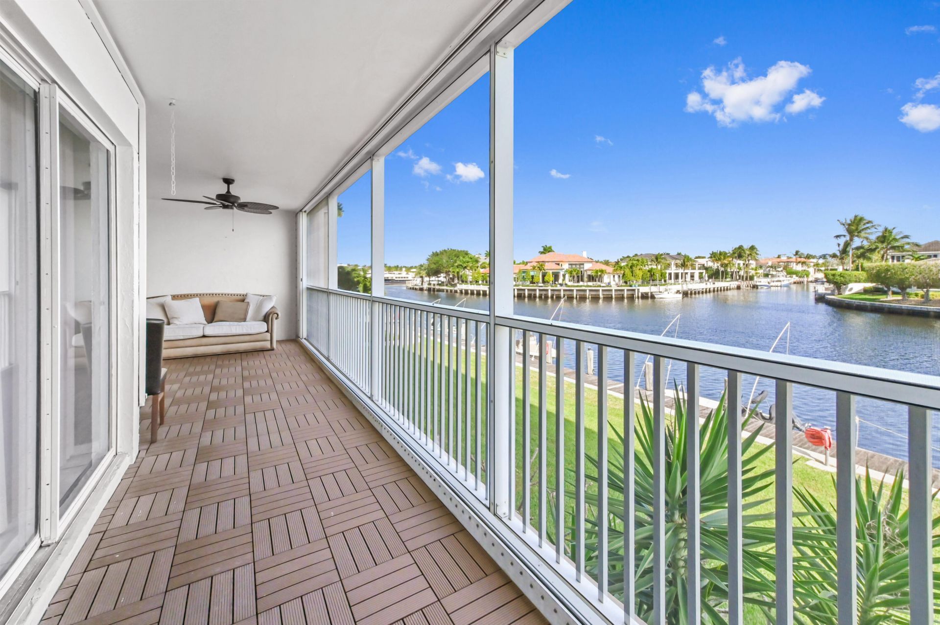 390 N Federal Highway, Unit 202, Deerfield Beach, FL 33441 Photo