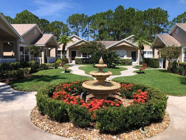 647 NW San Remo Circle, Port Saint Lucie, FL 34986