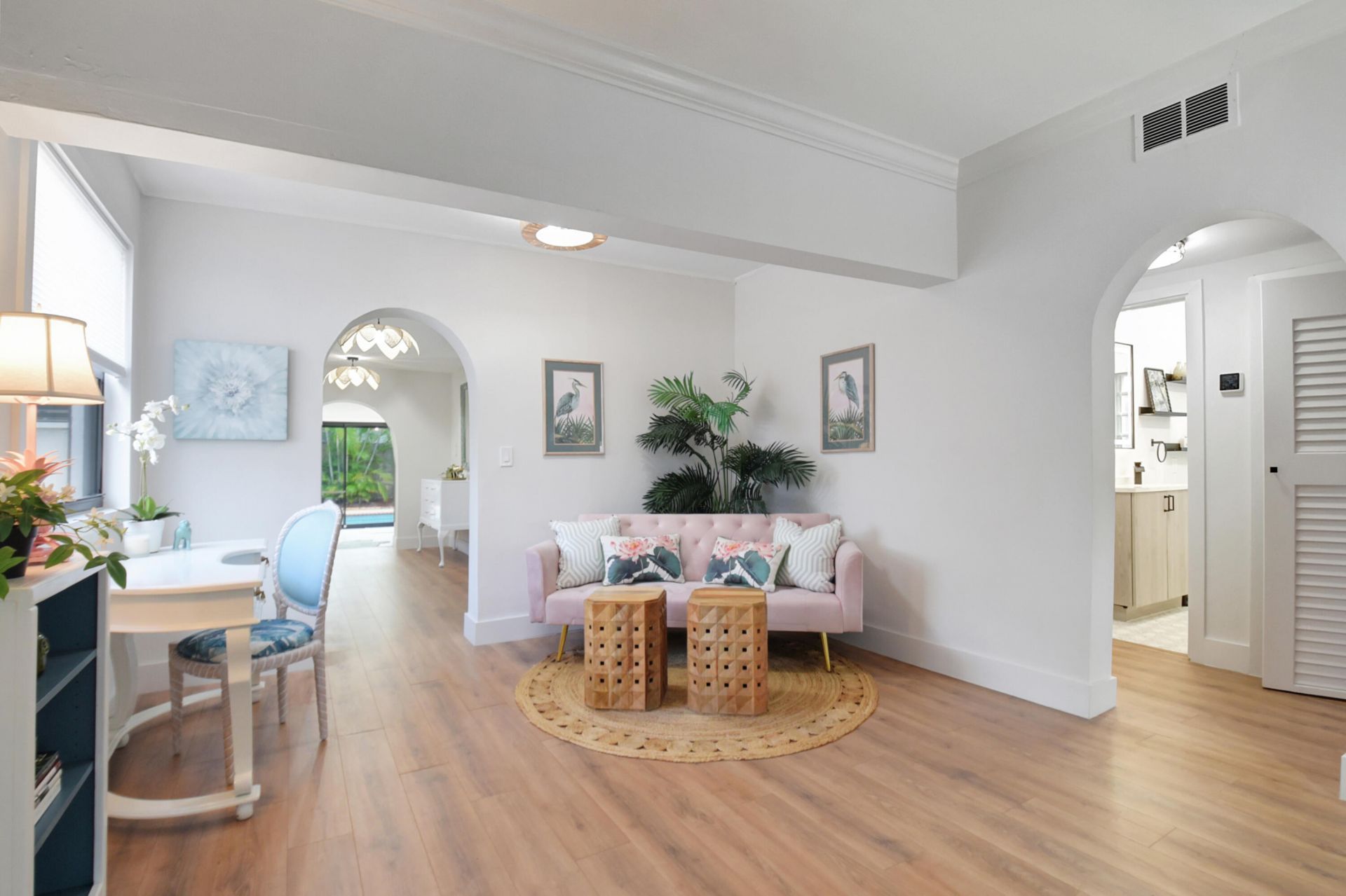 705 Colonial Road, West Palm Beach, FL 33405 Photo