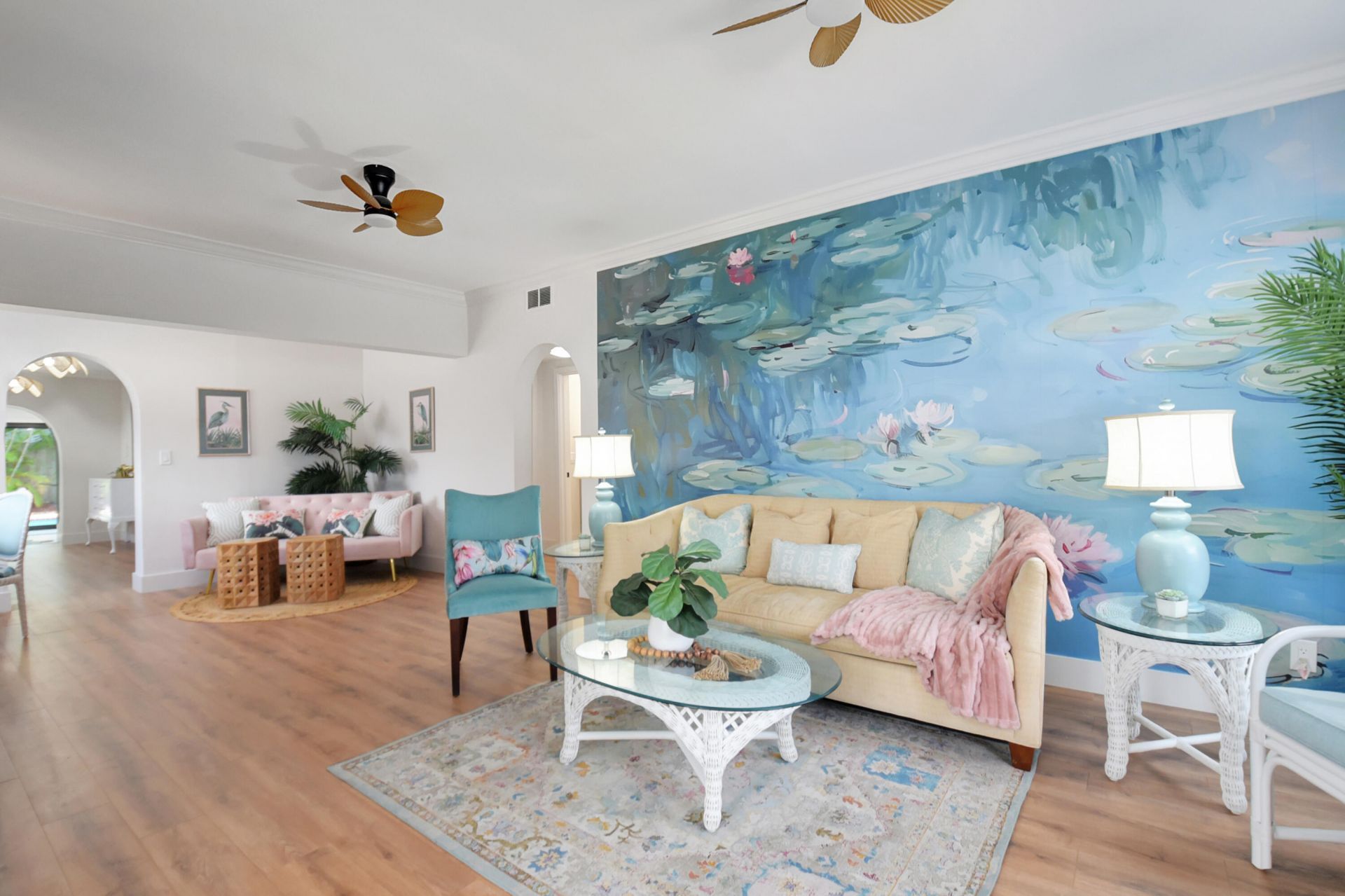 705 Colonial Road, West Palm Beach, FL 33405 Photo