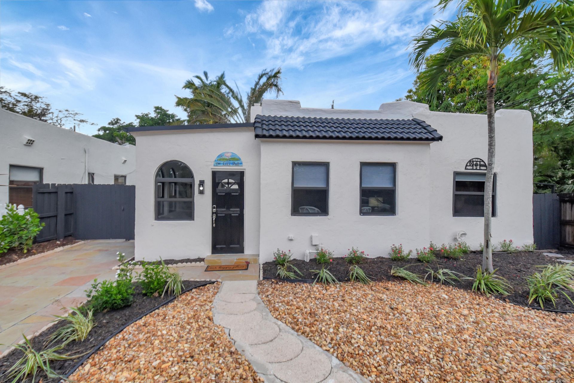 705 Colonial Road, West Palm Beach, FL 33405 Photo