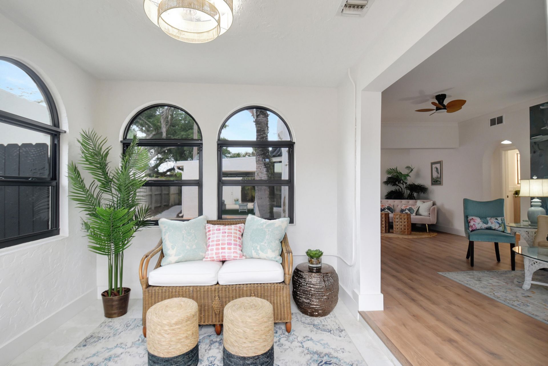 705 Colonial Road, West Palm Beach, FL 33405 Photo