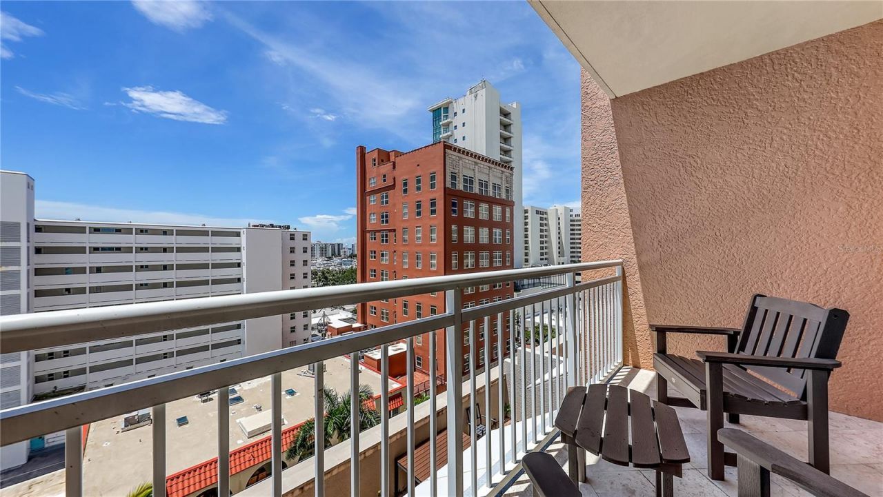 1350 Main Street, Unit 712, Sarasota, FL 34236 Photo