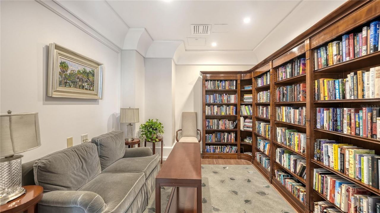 1350 Main Street, Unit 712, Sarasota, FL 34236 Photo