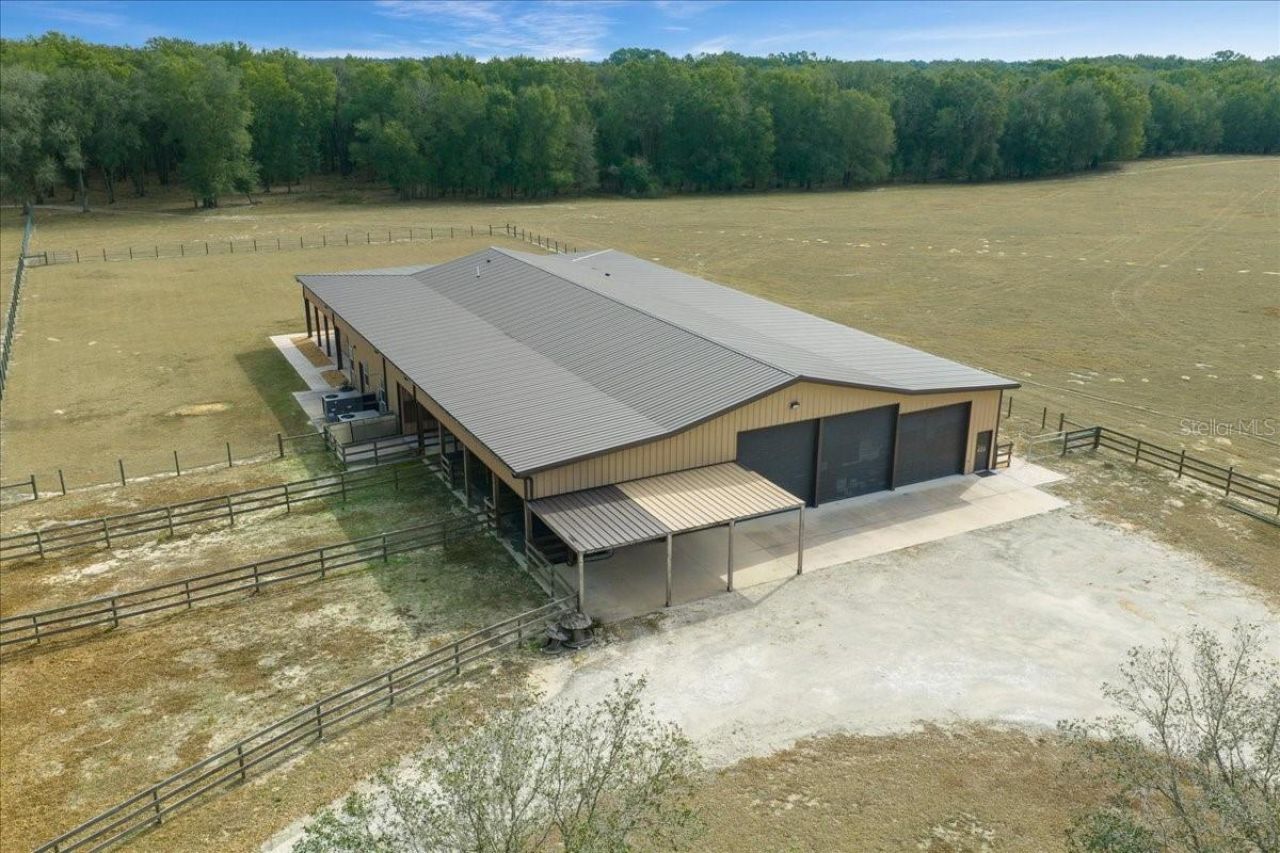 2051 SE 155th St, Summerfield, FL 34491 Photo