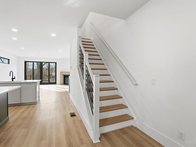 967 Windsor Street, Cincinnati, OH 45206 Photo 24