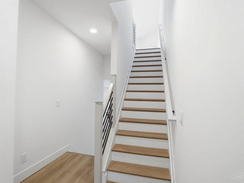 967 Windsor Street, Cincinnati, OH 45206 Photo 4