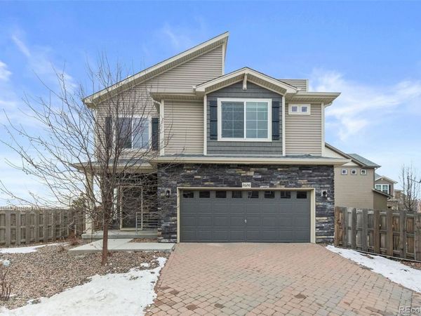 26216 E Byers Place, Aurora, CO 80018