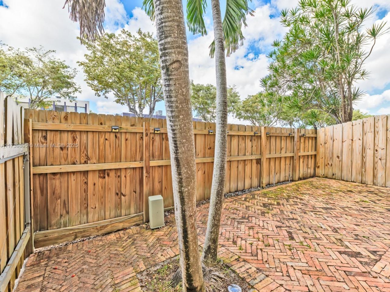 10900 SW 104th St, Unit 114, Miami, FL 33176 Photo