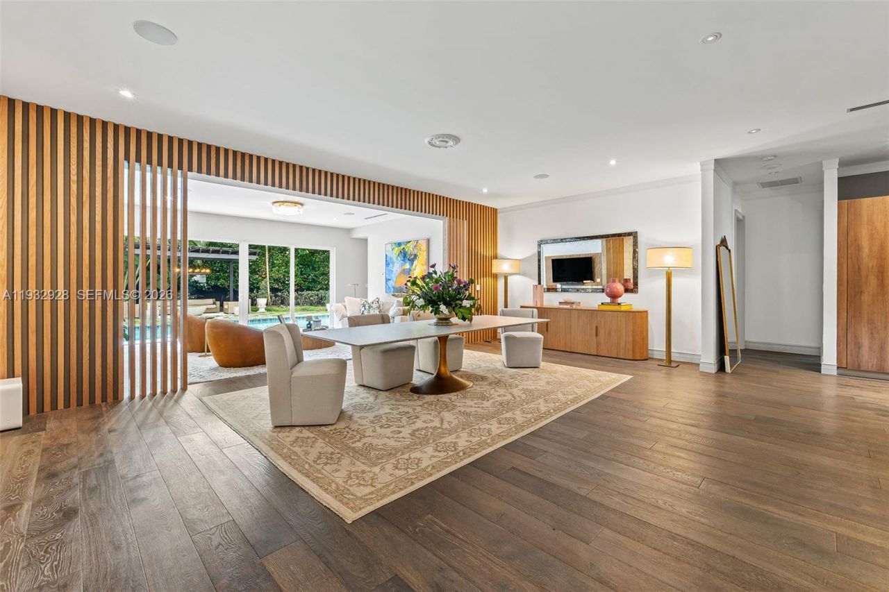 680 Buttonwood Ln , Miami, FL 33137 Photo