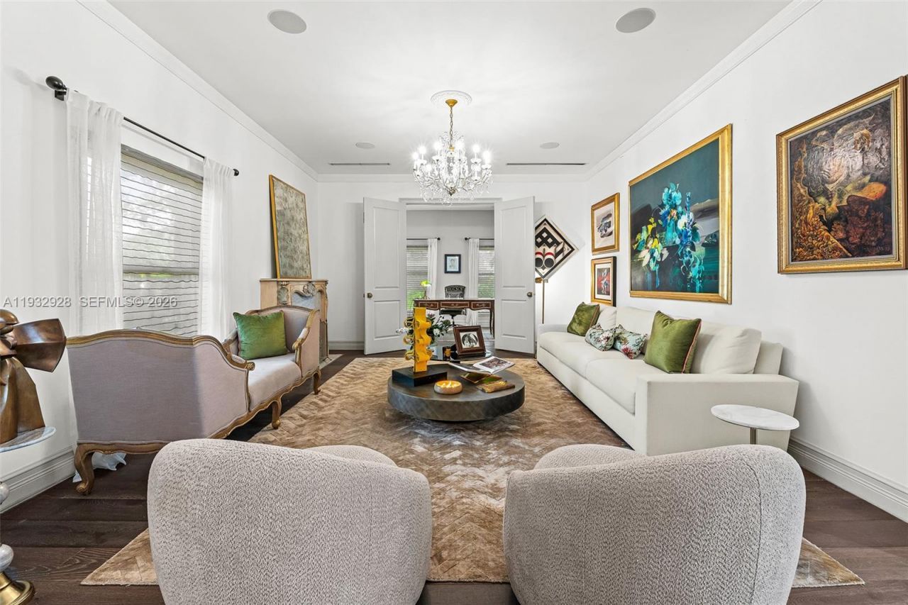 680 Buttonwood Ln , Miami, FL 33137 Photo