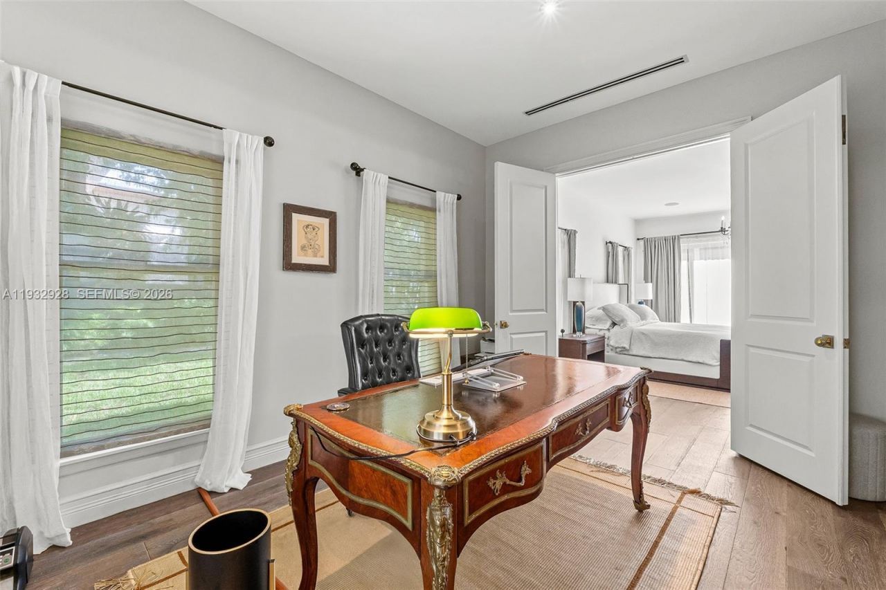 680 Buttonwood Ln , Miami, FL 33137 Photo