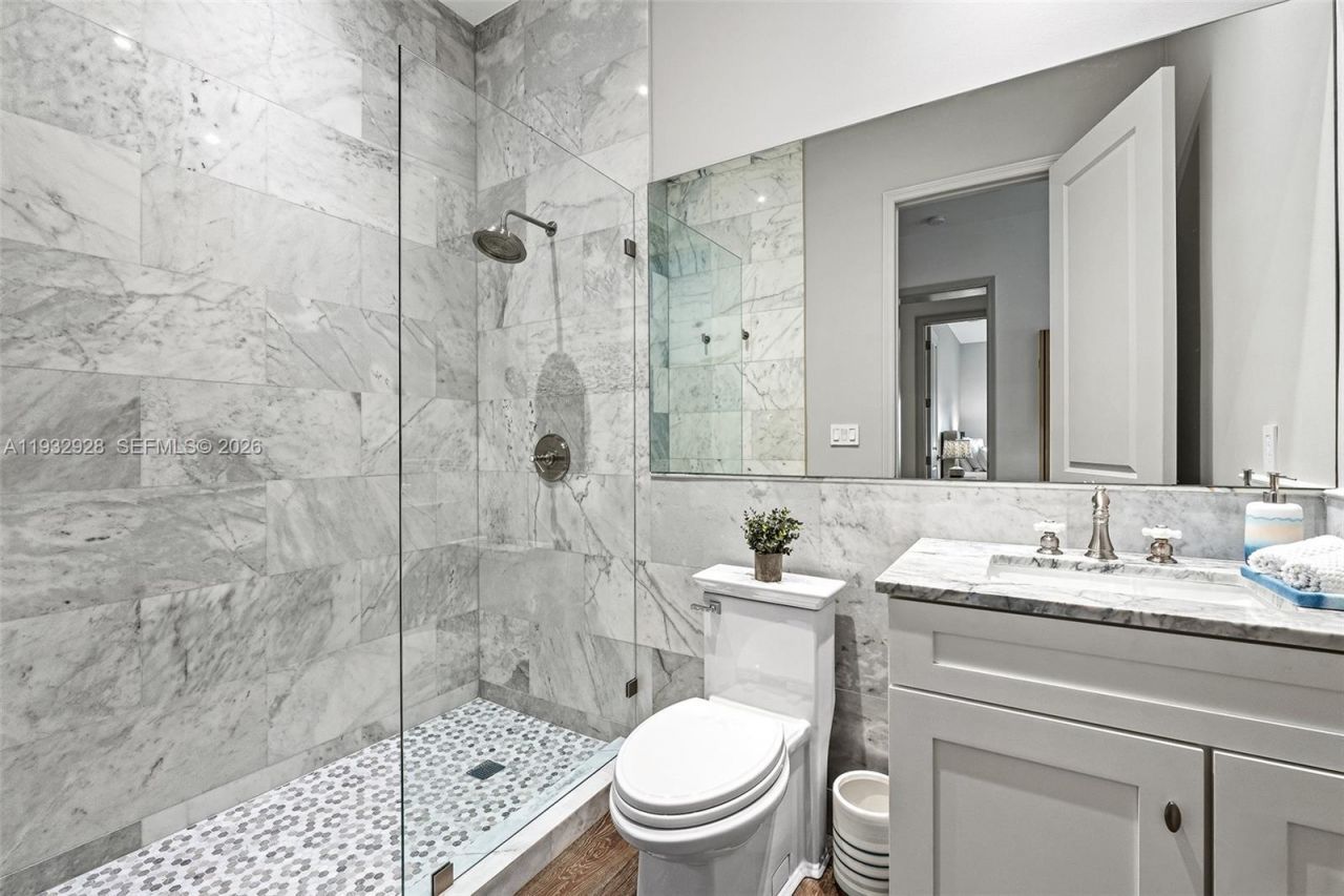 680 Buttonwood Ln , Miami, FL 33137 Photo