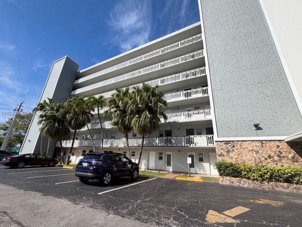 420 NE 12th Ave, Unit 502, Hallandale Beach, FL 33009