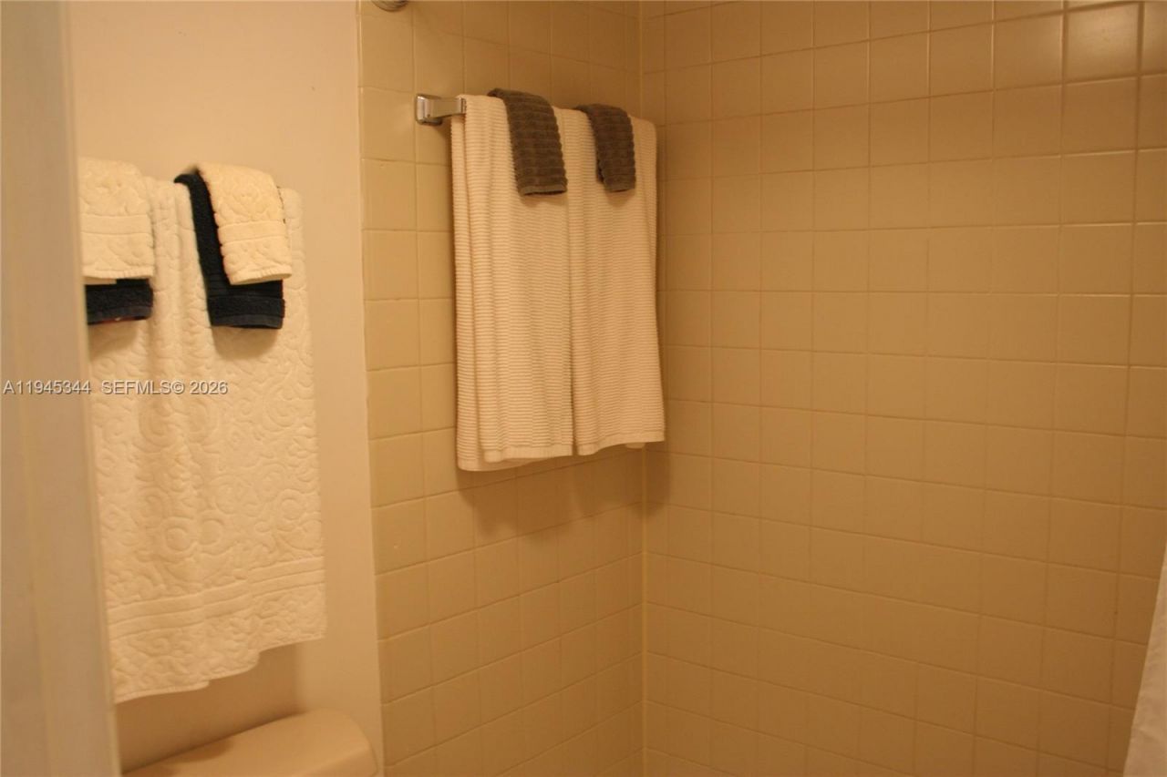 104500 Overseas Hwy, Unit A302, Key Largo, FL 33037 Photo