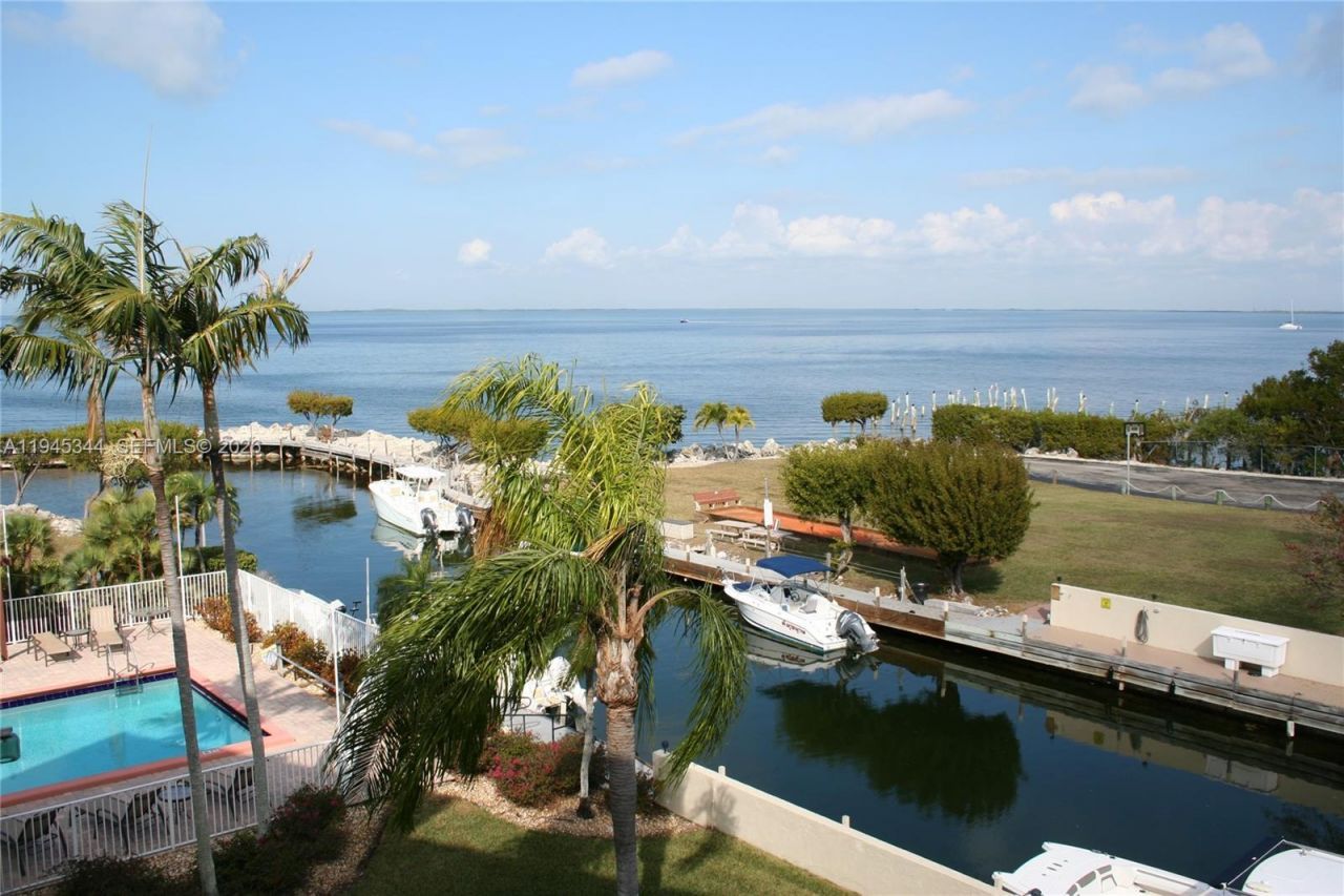 104500 Overseas Hwy, Unit A302, Key Largo, FL 33037 Photo