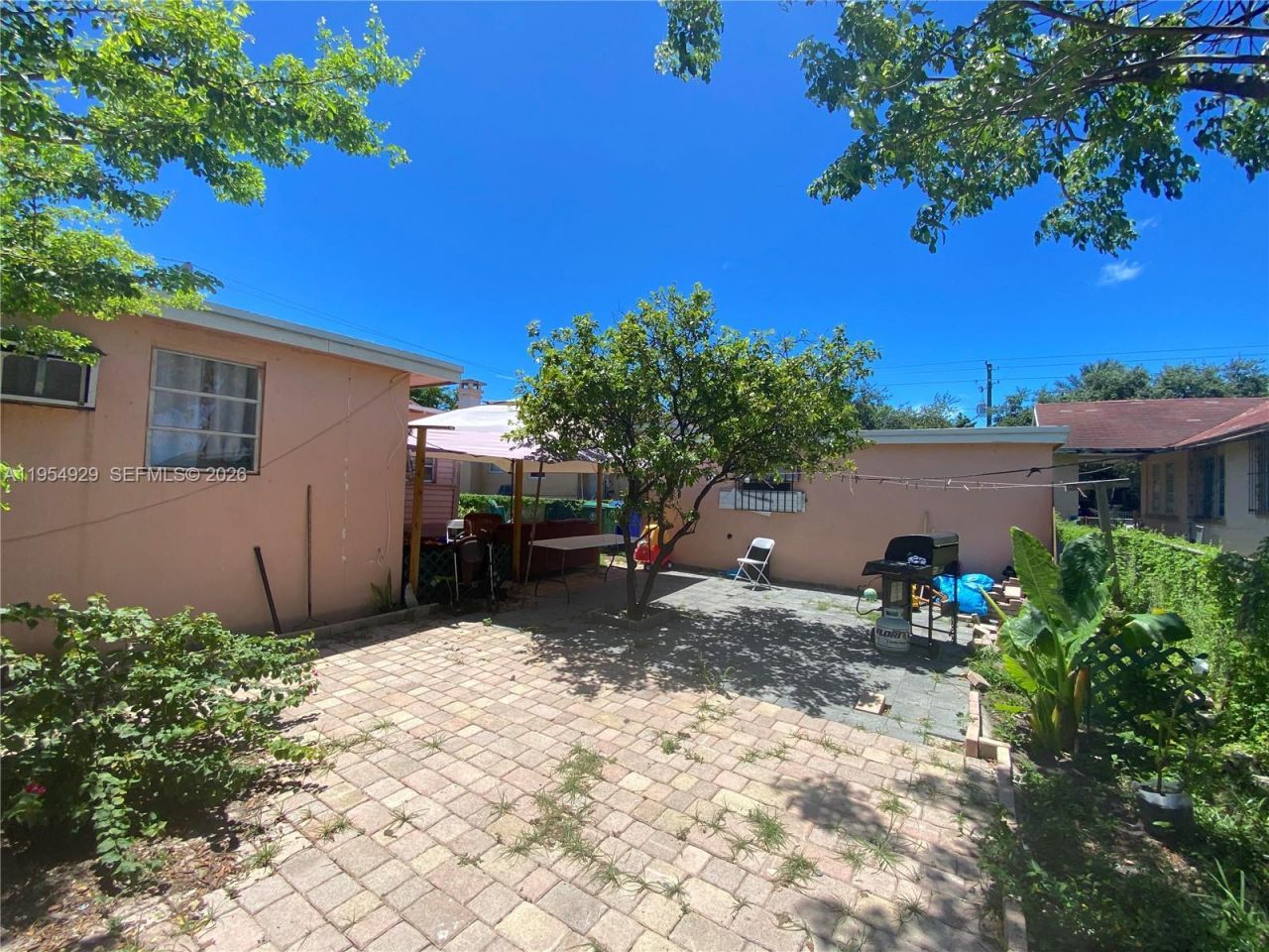 114 NW 10th Ave , Miami, FL 33128 Photo