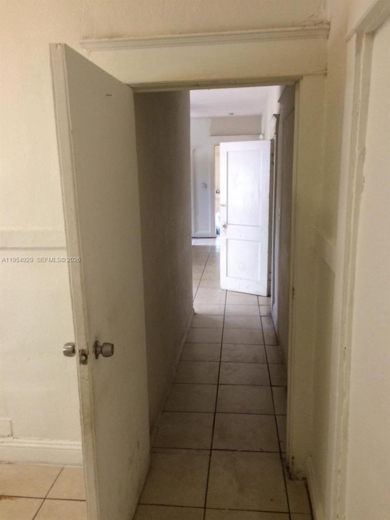 114 NW 10th Ave , Miami, FL 33128 Photo