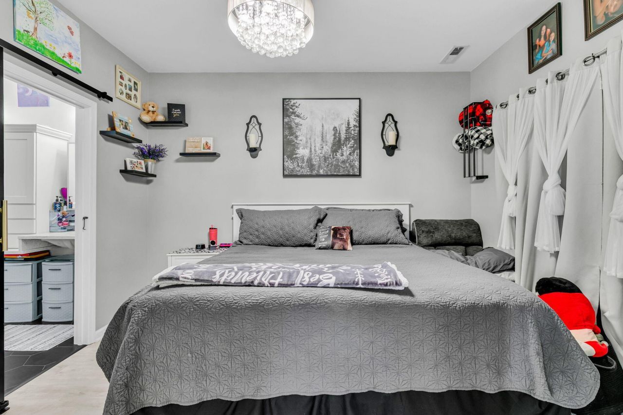 169 Grand Oaks Drive Photo 14