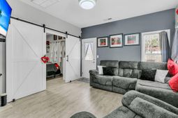 169 Grand Oaks Drive photo 4