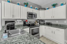 169 Grand Oaks Drive photo 4