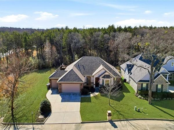 21 Lone Oak Boulevard, Pottsboro, TX 75076