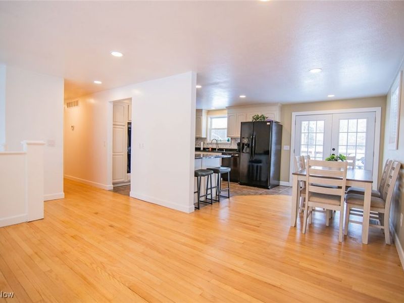 2053 Mcgill Road, Belpre, OH 45714 Photo 10